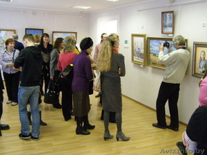 Открытие выставки картин"Мир ощущений"художника Ю.Лешика в г.Слуцке 22 марта  - Изображение #4, Объявление #607513