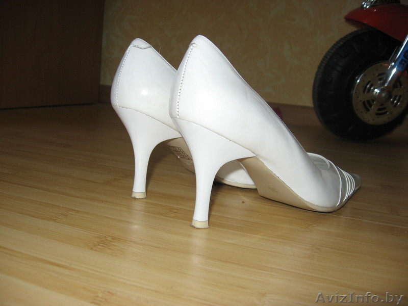 туфли женские, белые, кожанные - Изображение #3, Объявление #372880