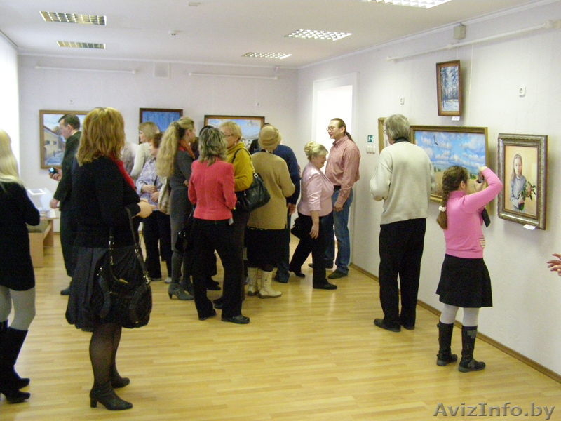 Открытие выставки картин"Мир ощущений"художника Ю.Лешика в г.Слуцке 22 марта  - Изображение #3, Объявление #607513
